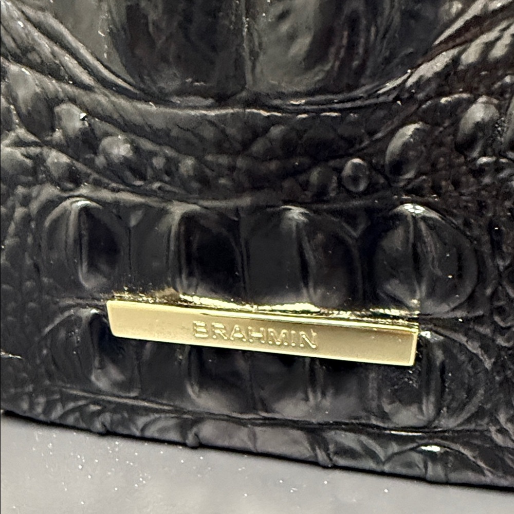 Brahmin Black Crocodile-Embossed Wine 🍷 Bag - Picture 2 of 9